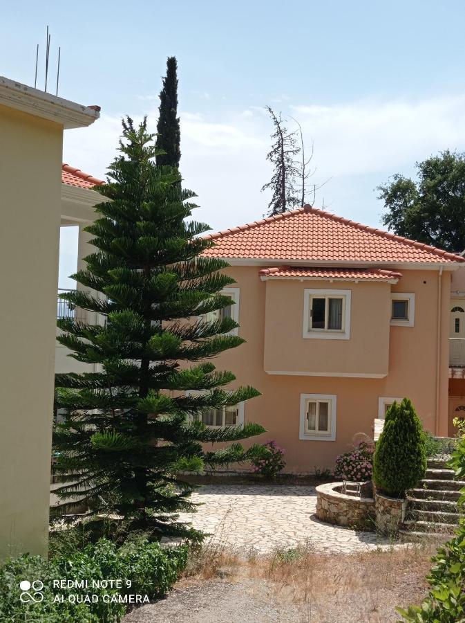 Hotel Theasis Paralia Sergoulas Exterior foto